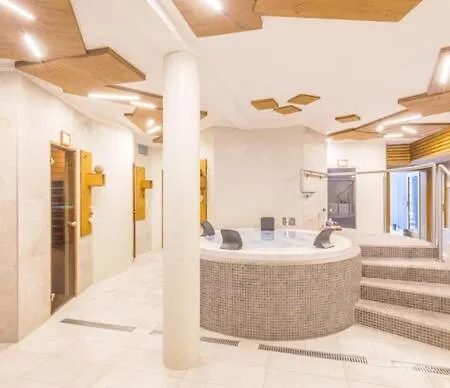 Drevenica Janosik Vidiecky dom