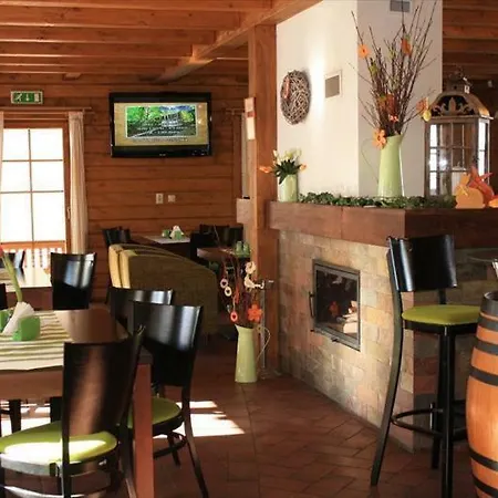 Drevenica Janosik בית כפרי טרצ'ובה