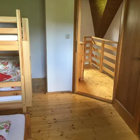 Drevenica Janosik منزل ريفي Terchová