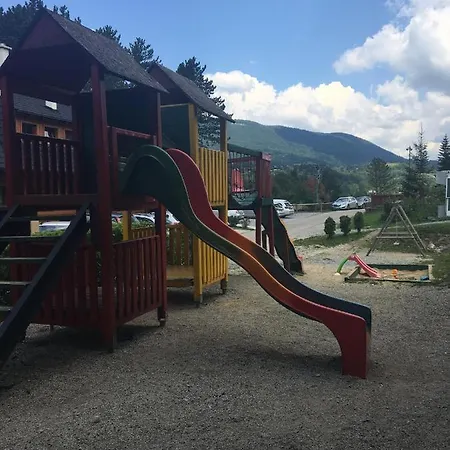 בית כפרי Drevenica Janosik *